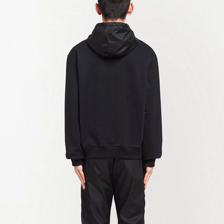 Shop 普拉达黑色Logo刺绣拉链连帽夹克外套. UJL186S2021YYB-F0806