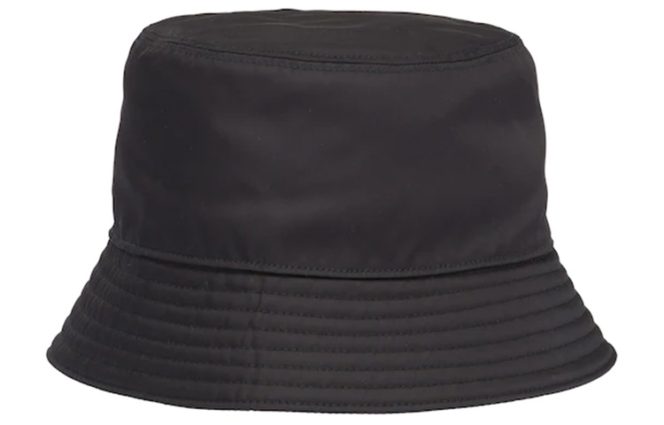 Lookbook PRADA 黑色尼龍漁夫帽 配琺瑯三角形標誌 2HC137-2B15-F0002