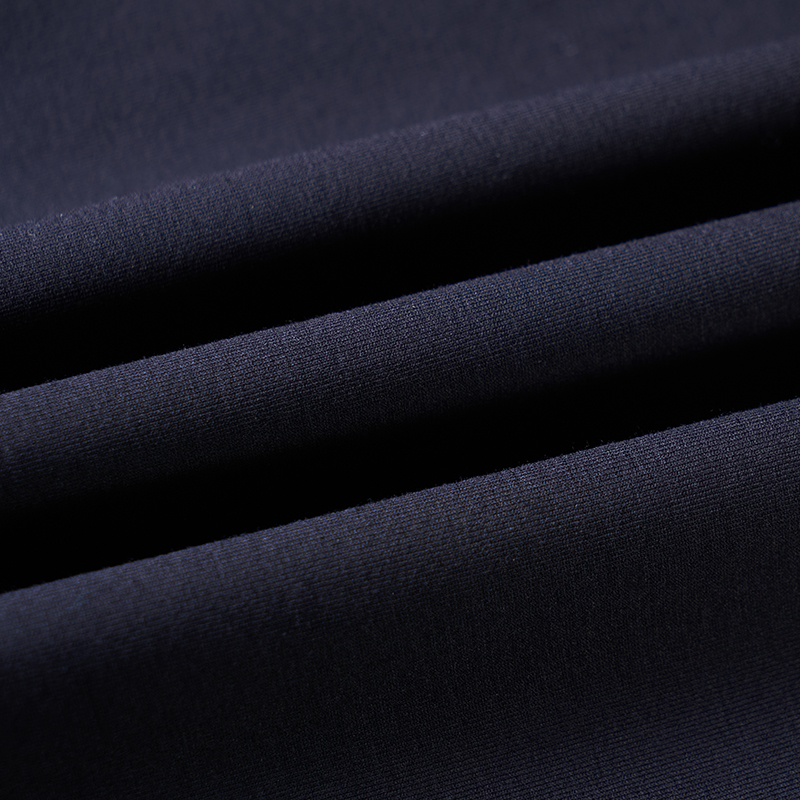 Purchase PRADA 黑色刺绣标志领 Polo 衫 UJN664-1UOR-F0002-S-202