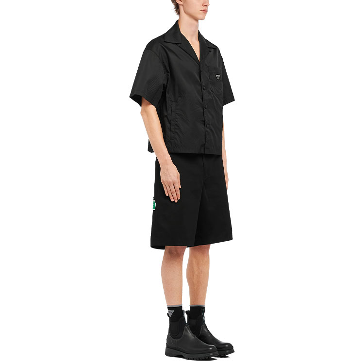 Details for 普拉达黑色Re-Nylon三角标宽松短袖衬衫 SC449-1WQ8-F0002-S-182