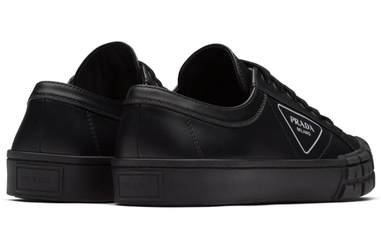 Lookbook 普拉达Cassetta Wheel低帮黑色皮革鞋 2EG302-A21-F0002