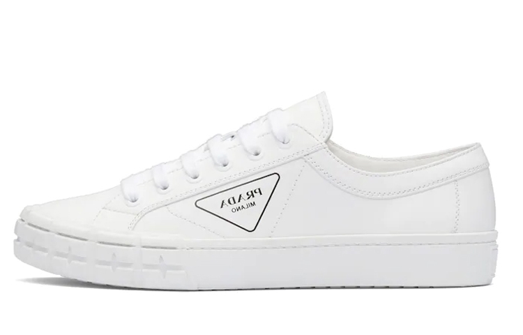 Buy 普拉達 皮革低筒運動鞋 '白色' 2EG302-A21-F0009