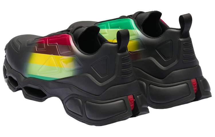 Shop 프라다 콜리전 크로스 스니커즈 '블랙 애플 그린' 4E3595_3LMP_F0225