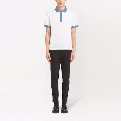普拉达对比标志白色POLO衫 - 开学季特别版 UJN766S2121ZP5-F0009 Lookbook 普拉达对比标志白色POLO衫 - 开学季特别版 UJN766S2121ZP5-F0009