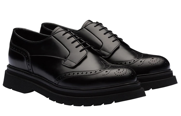 Lookbook 普拉達 磨砂牛皮革系帶鞋 黑色