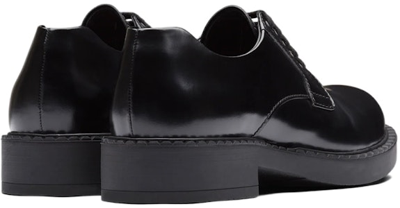 프라다 광택 블랙 가죽 더비 슈즈 2EE345_055_F0002 Lookbook 프라다 광택 블랙 가죽 더비 슈즈 2EE345_055_F0002