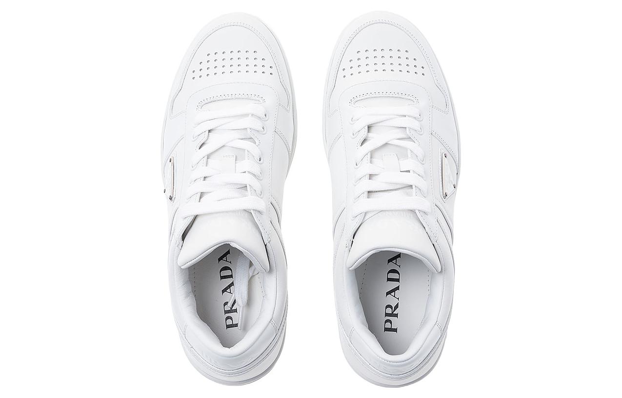 Lookbook 프라다 가죽 패션 스니커즈 '화이트' 2EE364_3LJ6_F0009