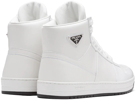 プラダ ダウンタウン レザー 白黒 (Purada Dauntaun Rezaa Shirokuro) 2TE183_3LJ6_F0964 Shop プラダ ダウンタウン レザー 白黒 (Purada Dauntaun Rezaa Shirokuro) 2TE183_3LJ6_F0964