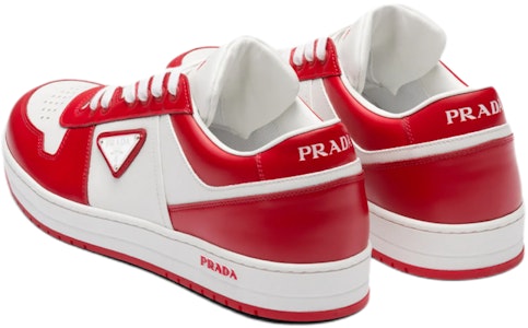 프라다 다운타운 레더 '화이트 라커 레드' 백 2EE364-3LKG-F0O3N Lookbook 프라다 다운타운 레더 '화이트 라커 레드' 백 2EE364-3LKG-F0O3N