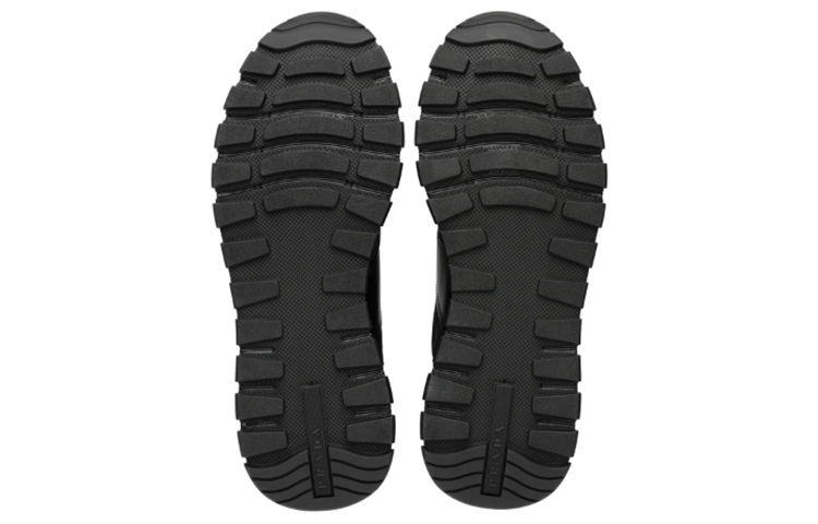 Prada Fabric and Matte Leather Sneakers 'Black' 圖 5