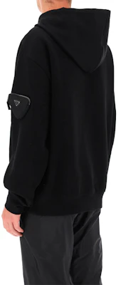Prada FW21 Black Hoodie with Mini Triangle Pouch UJL193-1YFJ-F0806-S-212 Sizing Prada FW21 Black Hoodie with Mini Triangle Pouch UJL193-1YFJ-F0806-S-212