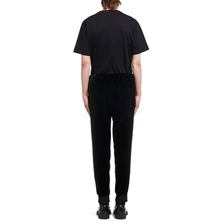 Shop 프라다 FW21 블랙 솔리드 니트 조거 팬츠 SPH166-1Z8W-F0002-S-221