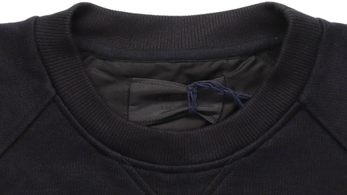 프라다 FW21 로고 프린트 유니섹스 블랙 크루넥 스웨트셔츠. UJL1901YYB-F0806-S-202 Details for 프라다 FW21 로고 프린트 유니섹스 블랙 크루넥 스웨트셔츠. UJL1901YYB-F0806-S-202