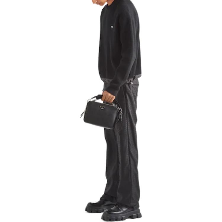 Shop 普拉达 FW22 黑色休闲裤 后袋三角标设计. SPH225-11FC-F0002-S-222