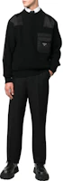Shop PRADA FW22 Sweater Rajutan Wol Hitam dengan Desain Logo Saku. UMB392S22211AP-F0002