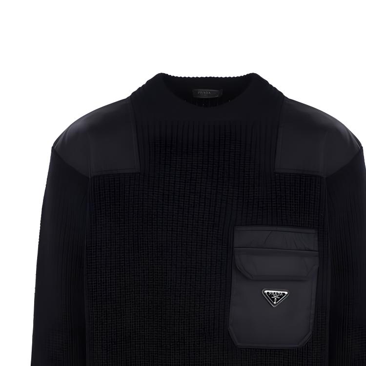Sizing PRADA FW22 Sweater Rajutan Wol Hitam dengan Desain Logo Saku. UMB392S22211AP-F0002