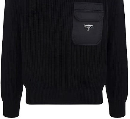 PRADA FW22 Sweater Rajutan Wol Hitam dengan Desain Logo Saku. UMB392S22211AP-F0002 Cheap PRADA FW22 Sweater Rajutan Wol Hitam dengan Desain Logo Saku. UMB392S22211AP-F0002