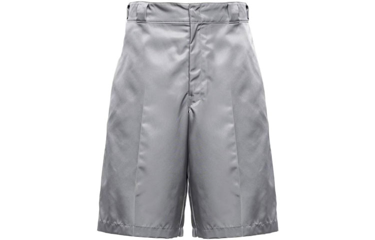 PRADA FW22  Grey Solid Loose Fit Bermuda Casual Shorts. SPG32-1WQ8-F0K44-S-182 圖 2