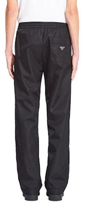 PRADA FW22 純黑直筒休閒長褲 SPH206-1WQ8-F0002-S-221 Lookbook PRADA FW22 純黑直筒休閒長褲 SPH206-1WQ8-F0002-S-221