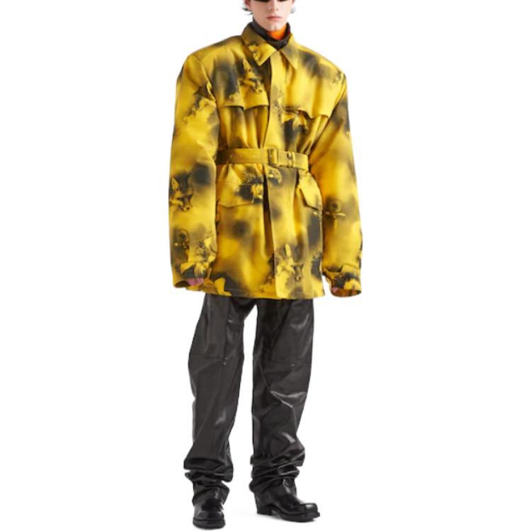 Lookbook プラダ FW22 イエローパターンベルト付きロングコート. SGC091-11P1-F0010-S-222