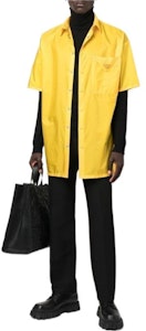 普拉达 FW22 黄色单排扣标志口袋防晒衬衫 SC602-1WQ9-F0AG4 Lookbook 普拉达 FW22 黄色单排扣标志口袋防晒衬衫 SC602-1WQ9-F0AG4