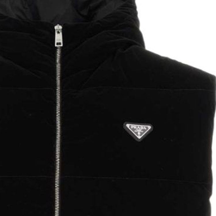 Sizing 普拉达 FW23 黑色高领拉链无袖羽绒夹克 SGC408-13IM-F0002-S-232
