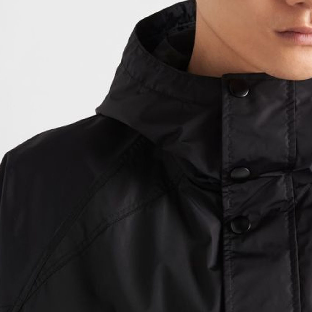 Purchase PRADA FW23 ブラック 無地 ロゴ フーディージャケット SGC557-14I2-F0002-SOOO