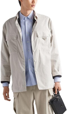 PRADA FW23 純色尖領休閒長袖襯衫 米白色 SC556-1JHC-F0K74-S-221 Purchase PRADA FW23 純色尖領休閒長袖襯衫 米白色 SC556-1JHC-F0K74-S-221