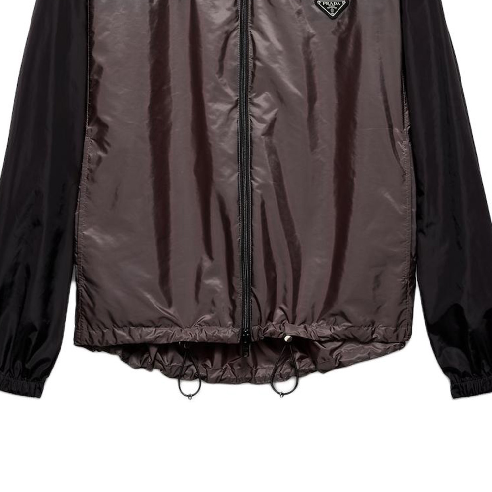 Sizing PRADA FW24  Loose Fit Hooded Jacket with Logo Patch in Iron Gray. SGC601-1WQ9-F0N5A-S-BOO