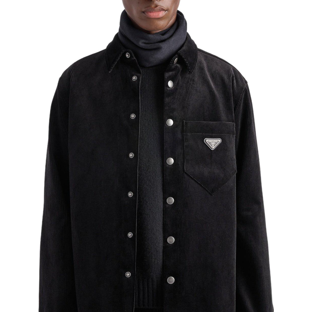 PRADA FW24 Logo Badge Single-Breasted Long Sleeve Shirt  Black SC798-144R-F0002-S-OOO 圖 5
