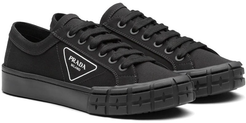 프라다 가바딘 휠 로우 '블랙' 2EG302-GUD-F0002 Lookbook 프라다 가바딘 휠 로우 '블랙' 2EG302-GUD-F0002