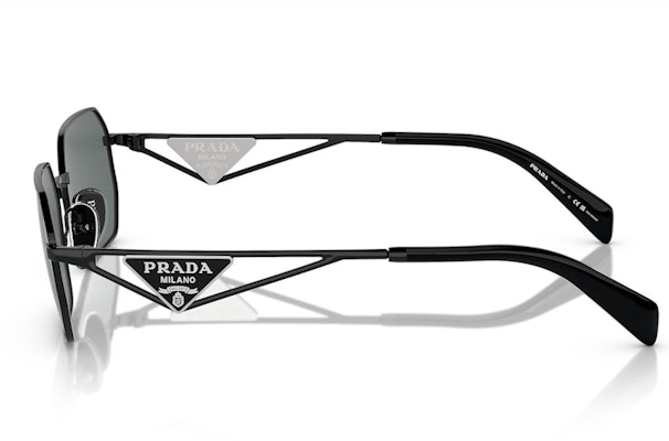 普拉达几何太阳镜 黑色/灰黑色 (SPRA51 1AB-5Z1) Lookbook 普拉达几何太阳镜 黑色/灰黑色 (SPRA51 1AB-5Z1)