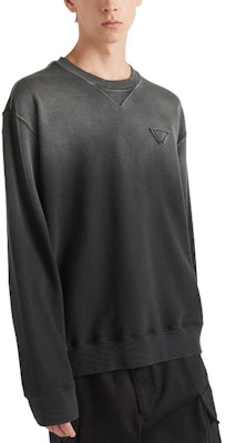 普拉达渐变标志宽松版黑色男士卫衣 UJL26A-13BG-F0002-S-232 Lookbook 普拉达渐变标志宽松版黑色男士卫衣 UJL26A-13BG-F0002-S-232