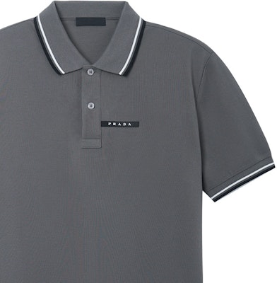 PRADA 灰色条纹标志领短袖POLO衫 SJN256-322-F0BW9 Purchase PRADA 灰色条纹标志领短袖POLO衫 SJN256-322-F0BW9
