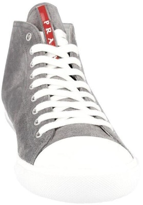 普拉达高帮灰色皮革运动鞋 4E2550_OQ4_F073A Shop 普拉达高帮灰色皮革运动鞋 4E2550_OQ4_F073A