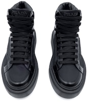 프라다 하이탑 나일론 스니커즈 '블랙 패션' 2TG183_3LF5_F0002 2TG183_3LF5_F0002 Lookbook 프라다 하이탑 나일론 스니커즈 '블랙 패션' 2TG183_3LF5_F0002 2TG183_3LF5_F0002