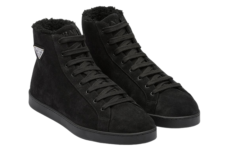 Lookbook Prada Sepatu High-Top 'Logo Beludru Hitam' 2TE189_JFT_F0002_F_A000