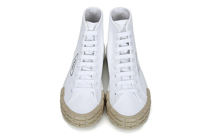 プラダ ハイカット キャンバススニーカー (白) 2TG158_GUD_F074Aを購入
