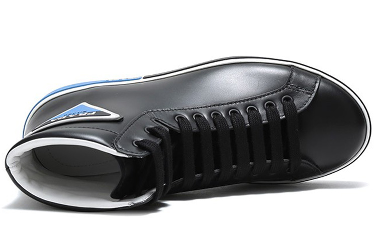 Prada High-Top Lace-Up Sneakers 'Black Blue' 圖 3