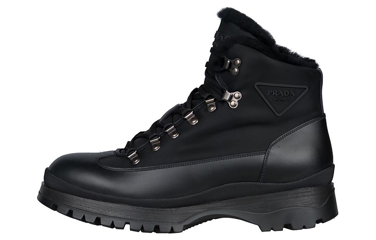 Buy 普拉达黑色时尚皮革短靴 2TE172_3LFY_F0002