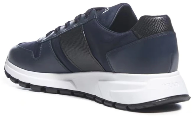 Prada Cuir Lacets Bout Rond Low Top ''Confort Bleu'' 4E3463_3L1K_F0HDP_F_G000 Shop Prada Cuir Lacets Bout Rond Low Top ''Confort Bleu'' 4E3463_3L1K_F0HDP_F_G000