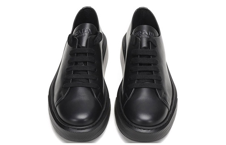 Shop Prada Sneaker Hitam Kulit Lace-up 4E3420_3A6F_F0002