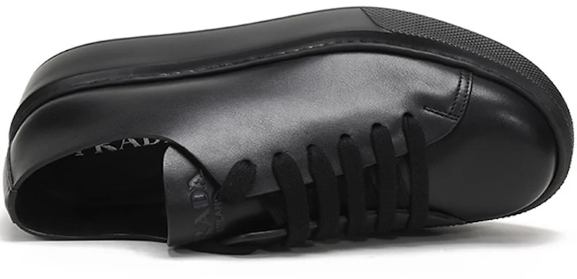 Prada Sneaker Hitam Kulit Lace-up 4E3420_3A6F_F0002 Purchase Prada Sneaker Hitam Kulit Lace-up 4E3420_3A6F_F0002