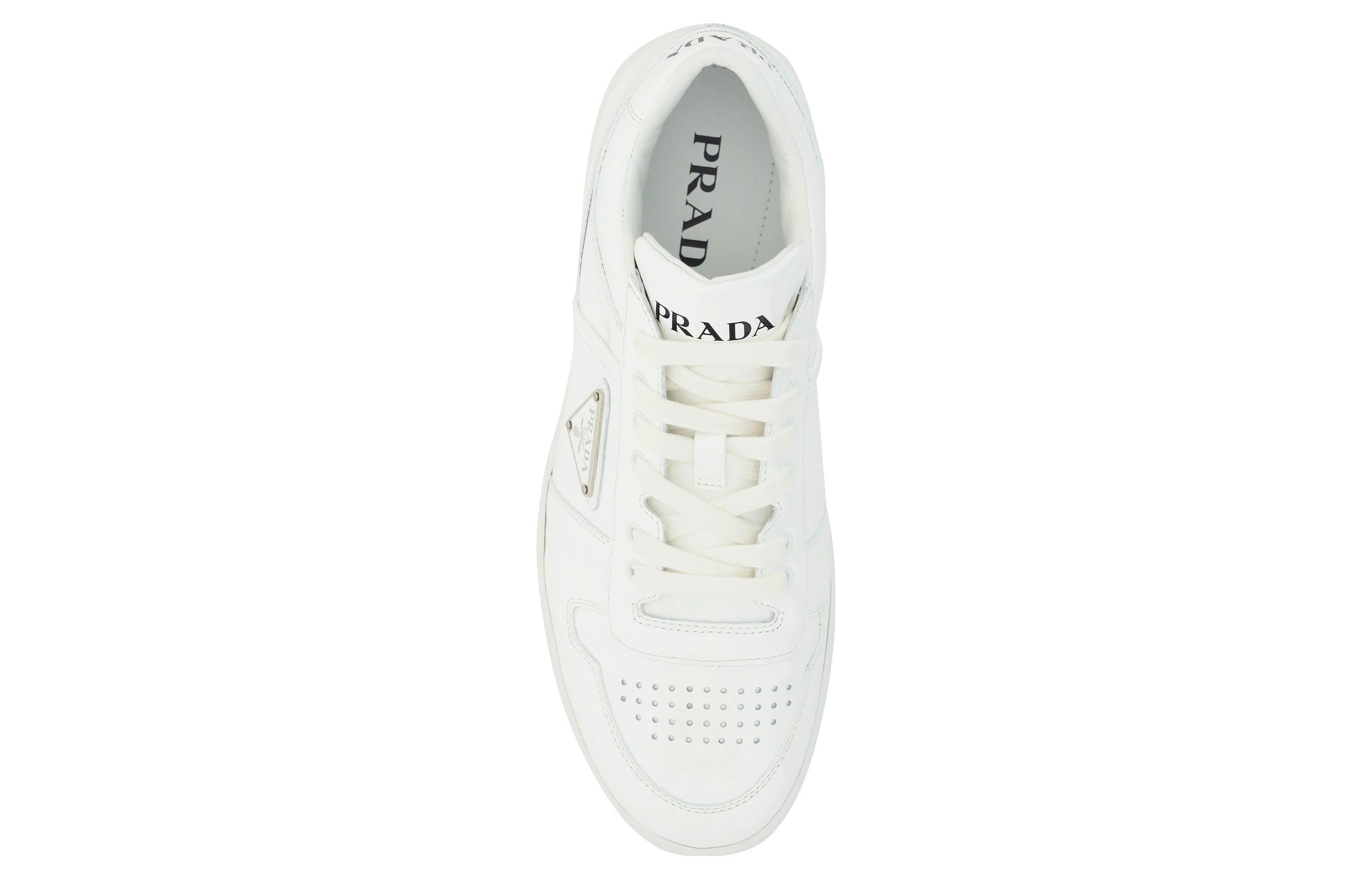 Shop Zapatillas Prada de Cuero Blanco Bajas con Cordones 2EE364_069_F0009
