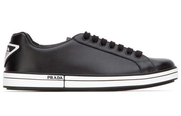 Order 프라다 블랙 가죽 플라크 스니커 4E3314-6DT-F0002