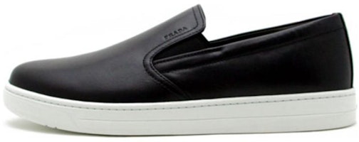 Prada Leather Round-Toe Flat Low-Top Sneakers 'Black' 4D2733_3O9U_F0632 Prada Leather Round-Toe Flat Low-Top Sneakers 'Black' 4D2733_3O9U_F0632