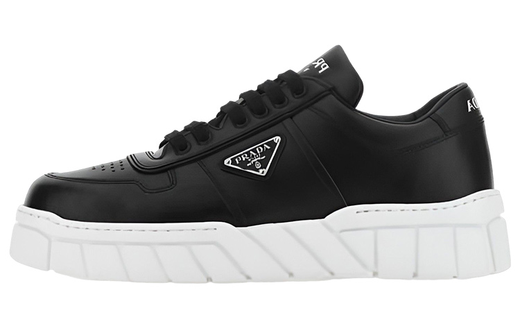 Buy 프라다 블랙 가죽 스니커즈  (Peurada Beullaek Gajuk Seunikkeojeu) 2EE378-3LJ6-F0632