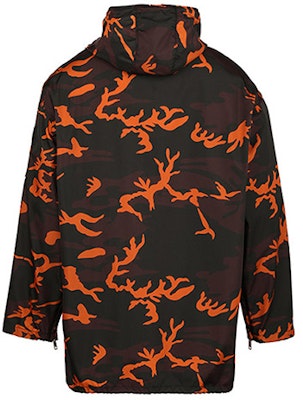 普拉达深紫色轻薄印花连帽夹克 SGN847-1V00-F0002 Lookbook 普拉达深紫色轻薄印花连帽夹克 SGN847-1V00-F0002