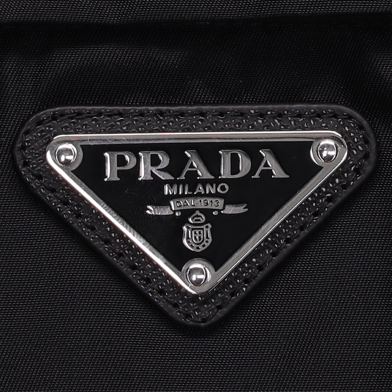 Cheap PRADA Logo Crewneck Short Sleeve T-Shirt - Black UJN661-1WQ5-F0002-S-202