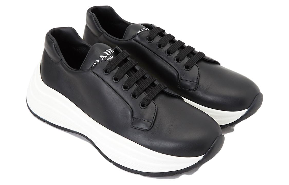 Prada Logo Embossed Chunky Sole Sneaker 'Black White' 圖 3